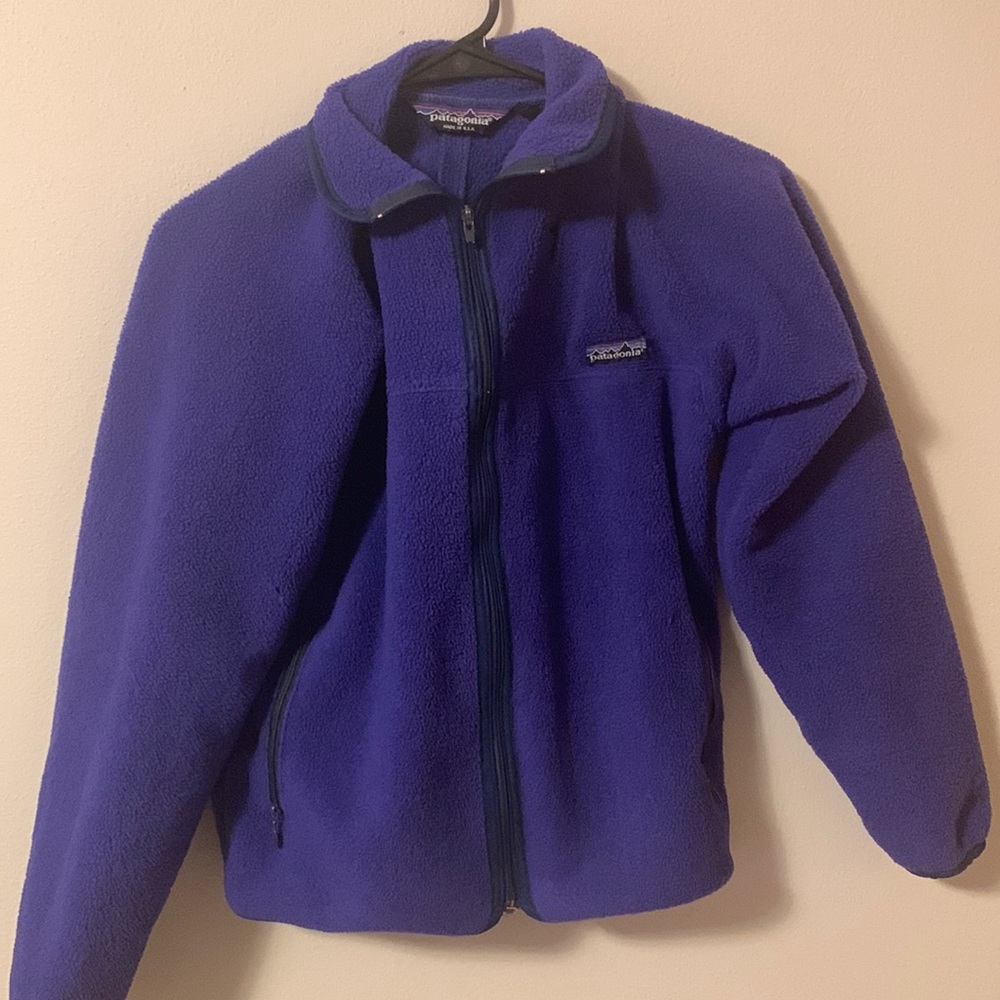 Patagonia size 9/10 with hole perfect place for a new patch